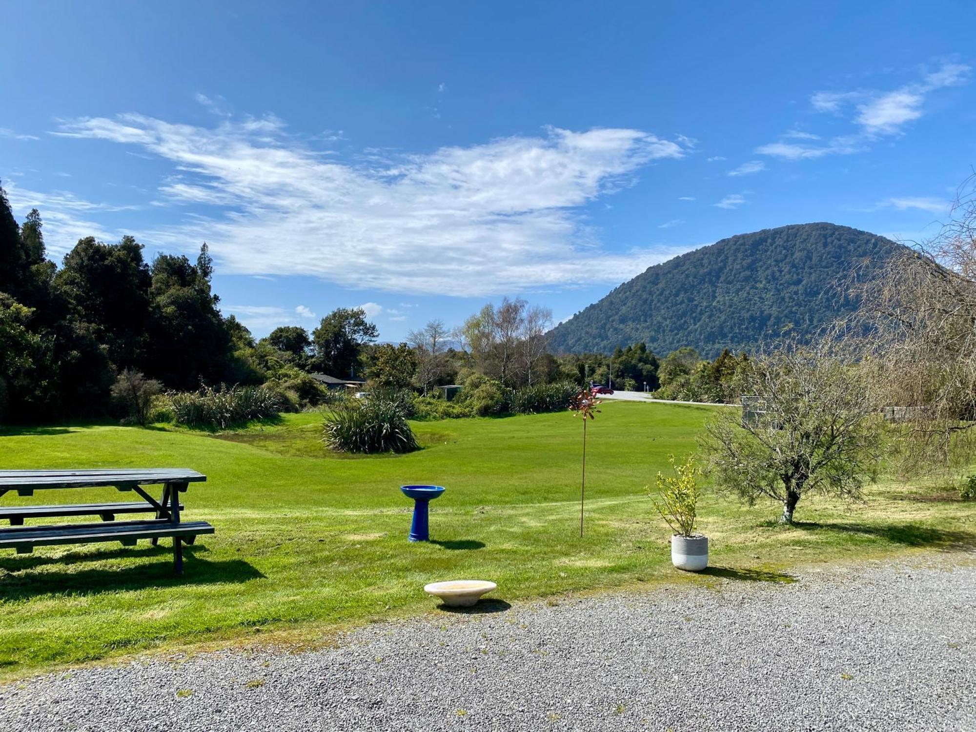 Heritage Park Lodge Haast Exterior photo